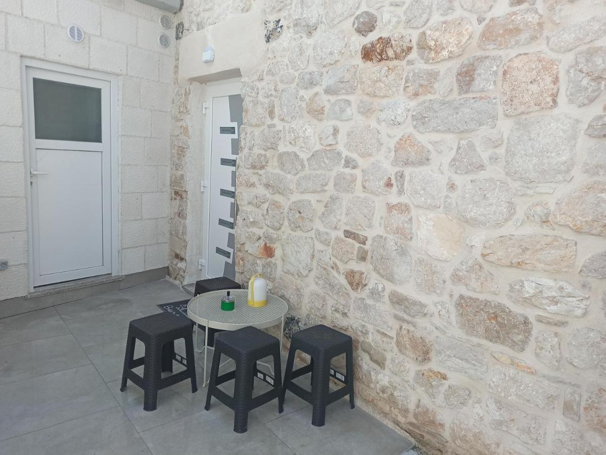Grannyanny Appartement Šibenik Buitenkant foto